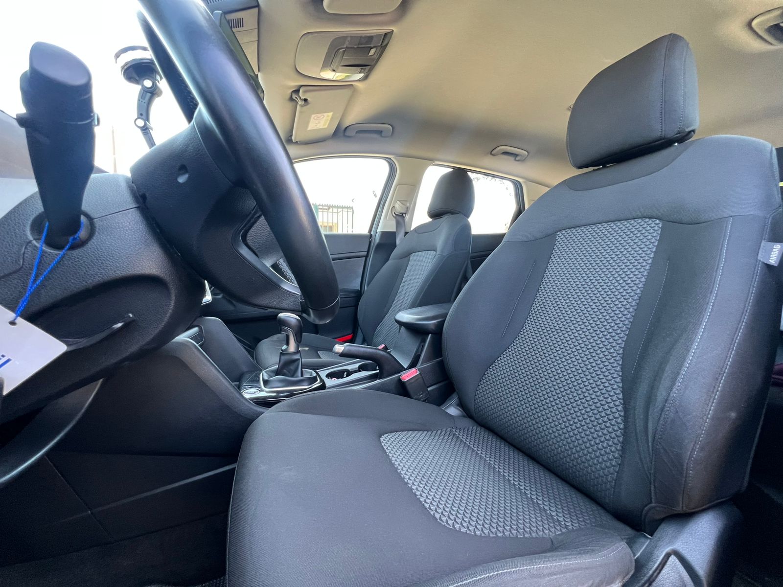 
								KIA SPORTAGE EX full									