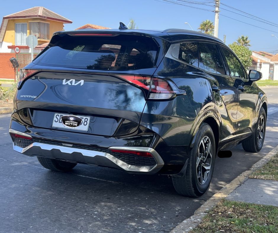 
								KIA SPORTAGE EX full									