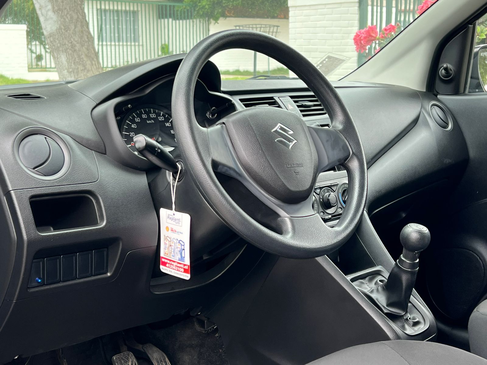
								Suzuki Celerio full									