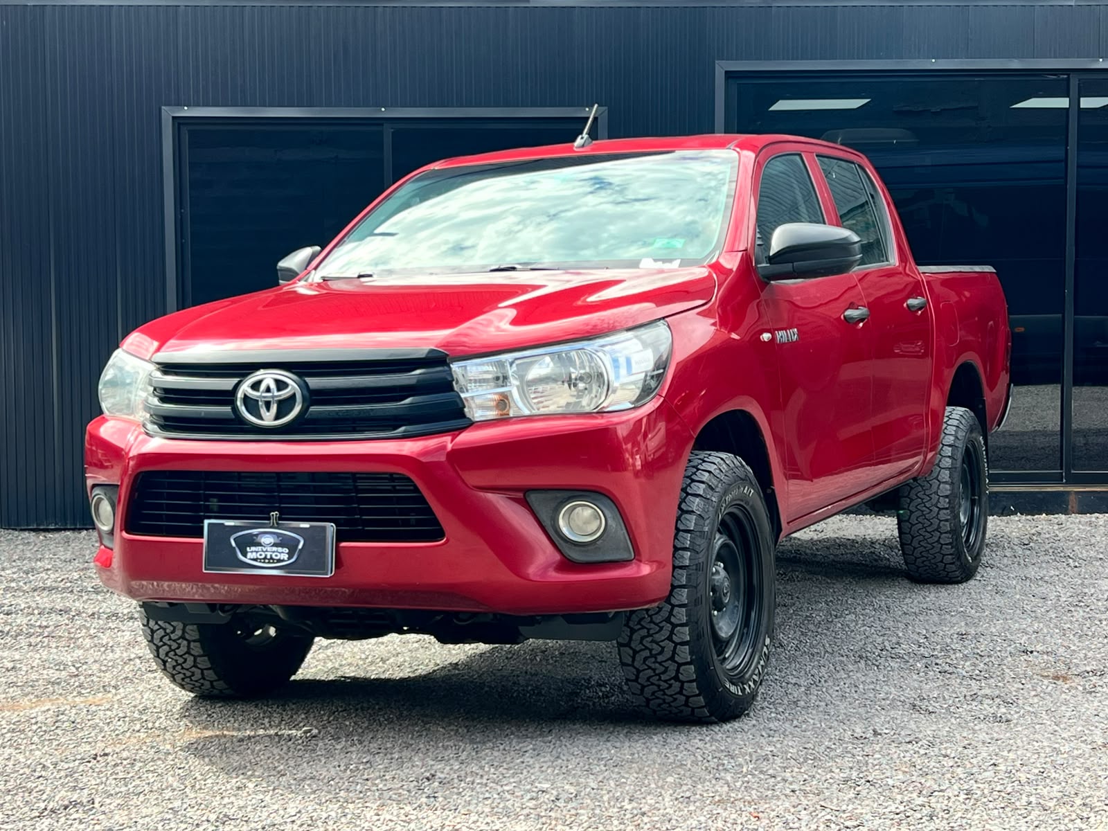
								TOYOTA HILUX DX 4X4 full									