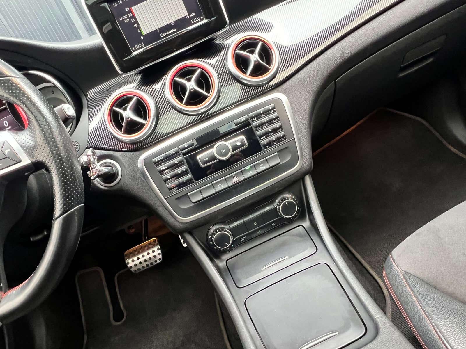 
								MERCEDES BENZ CLA250 full									