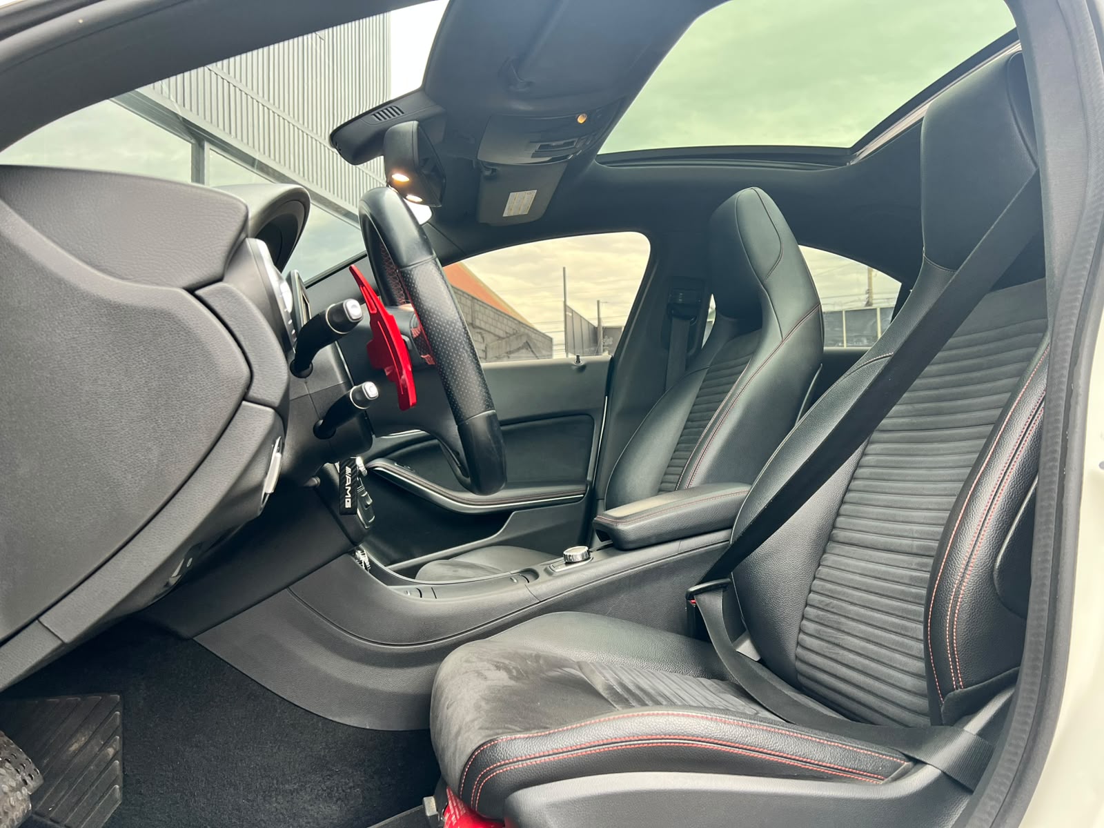 
								MERCEDES BENZ CLA250 full									