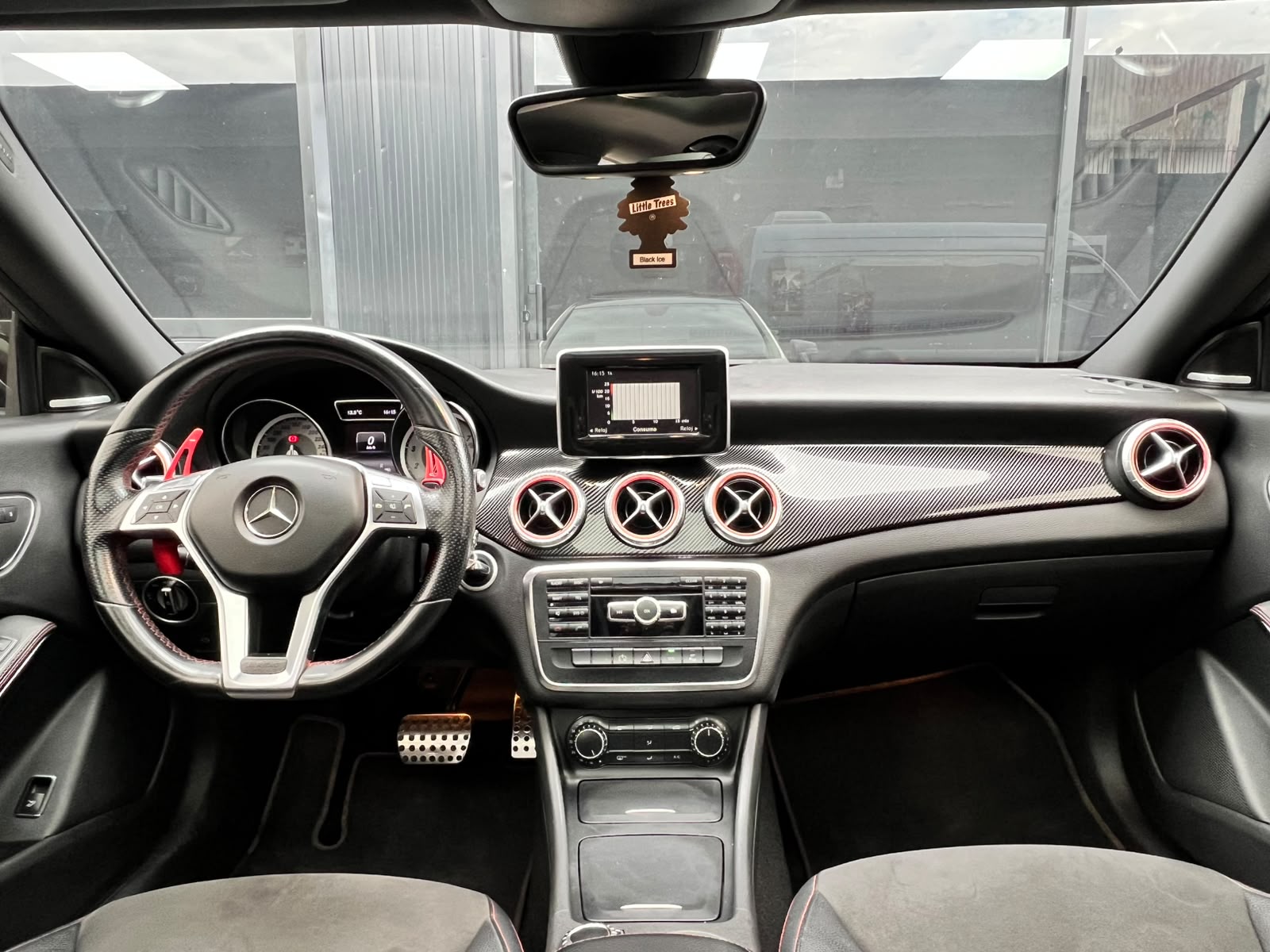 
								MERCEDES BENZ CLA250 full									