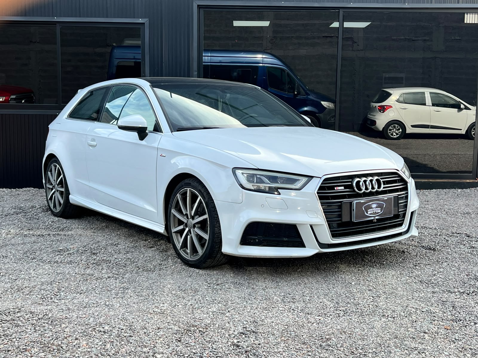 
								Audi A3 Sline full									