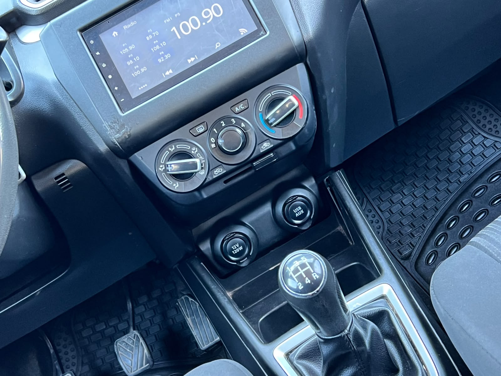
								Suzuki Dzire full									