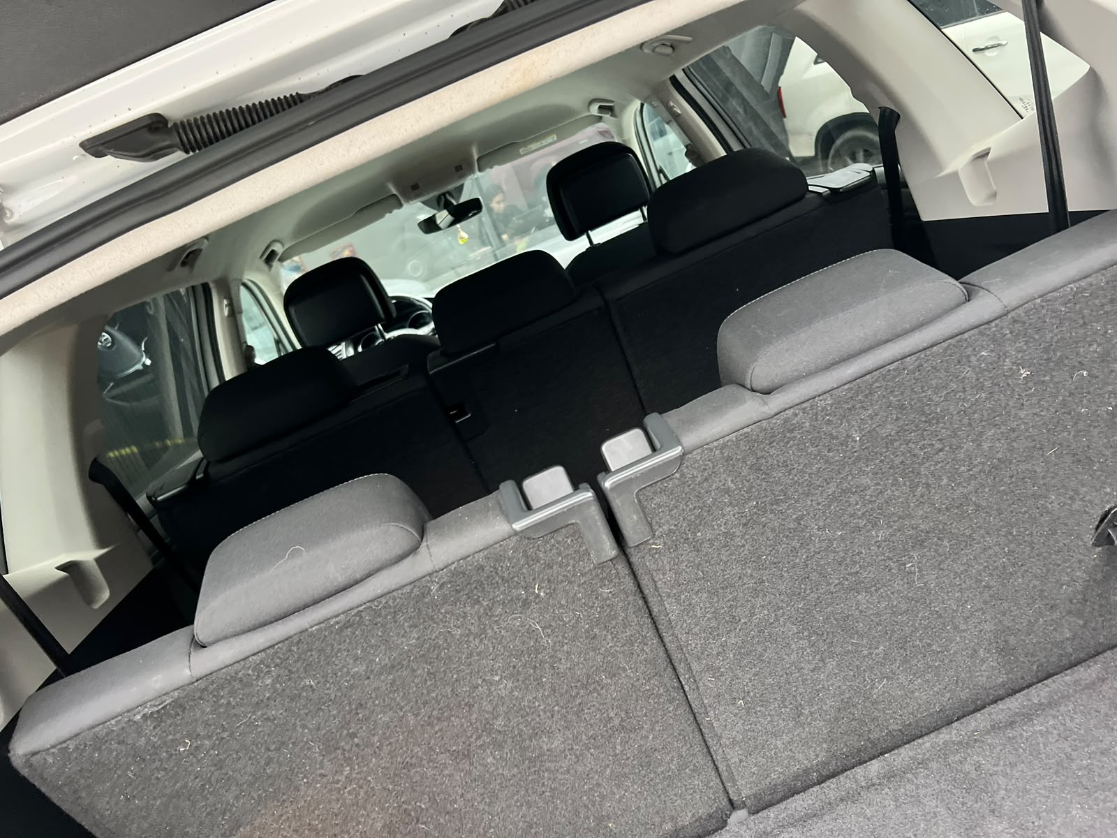 
								VOLKSWAGEN TIGUAN full									